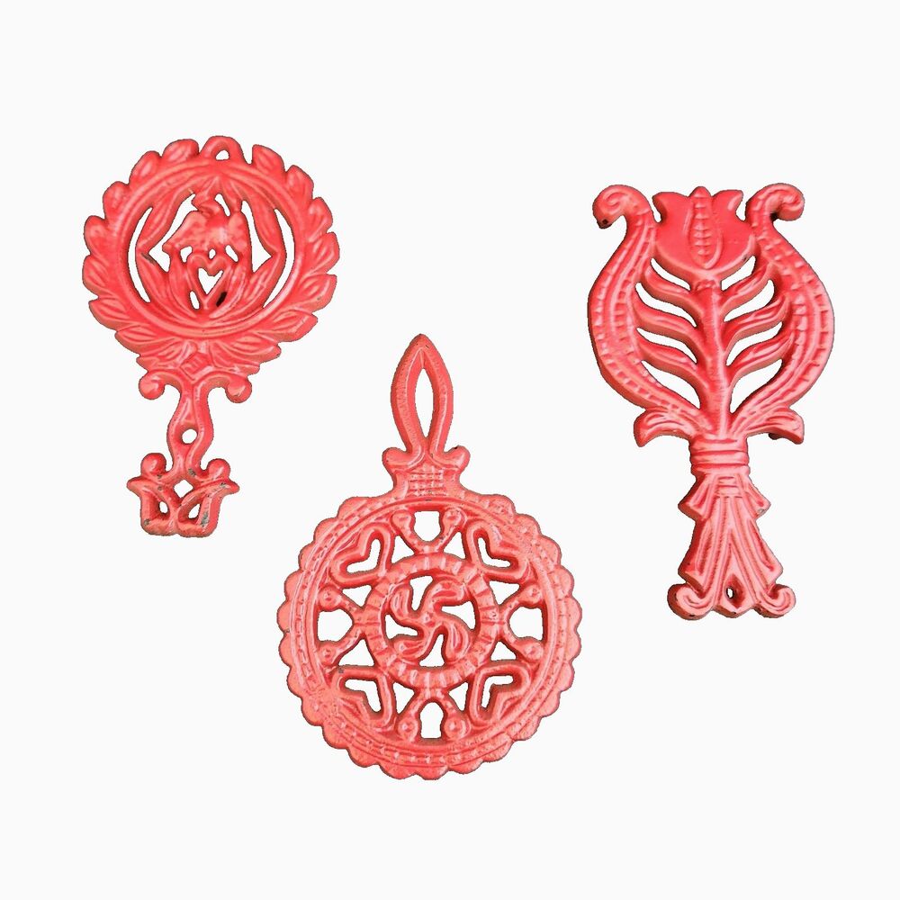 Cast Iron Eagle Tulip & Wheel Mini Footed Trivets Red Enamel Set 3 VTG Wilton